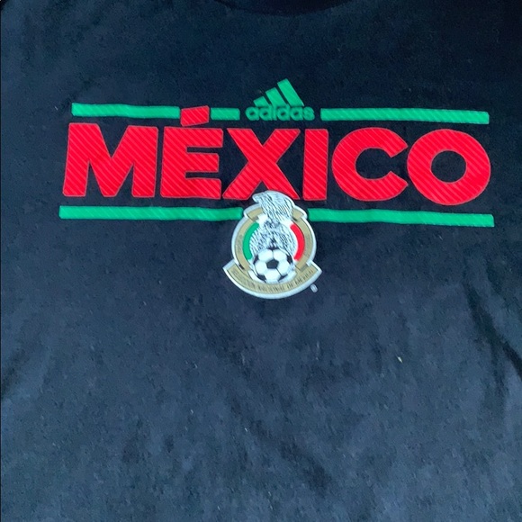 Adias - Picture 5 of 6